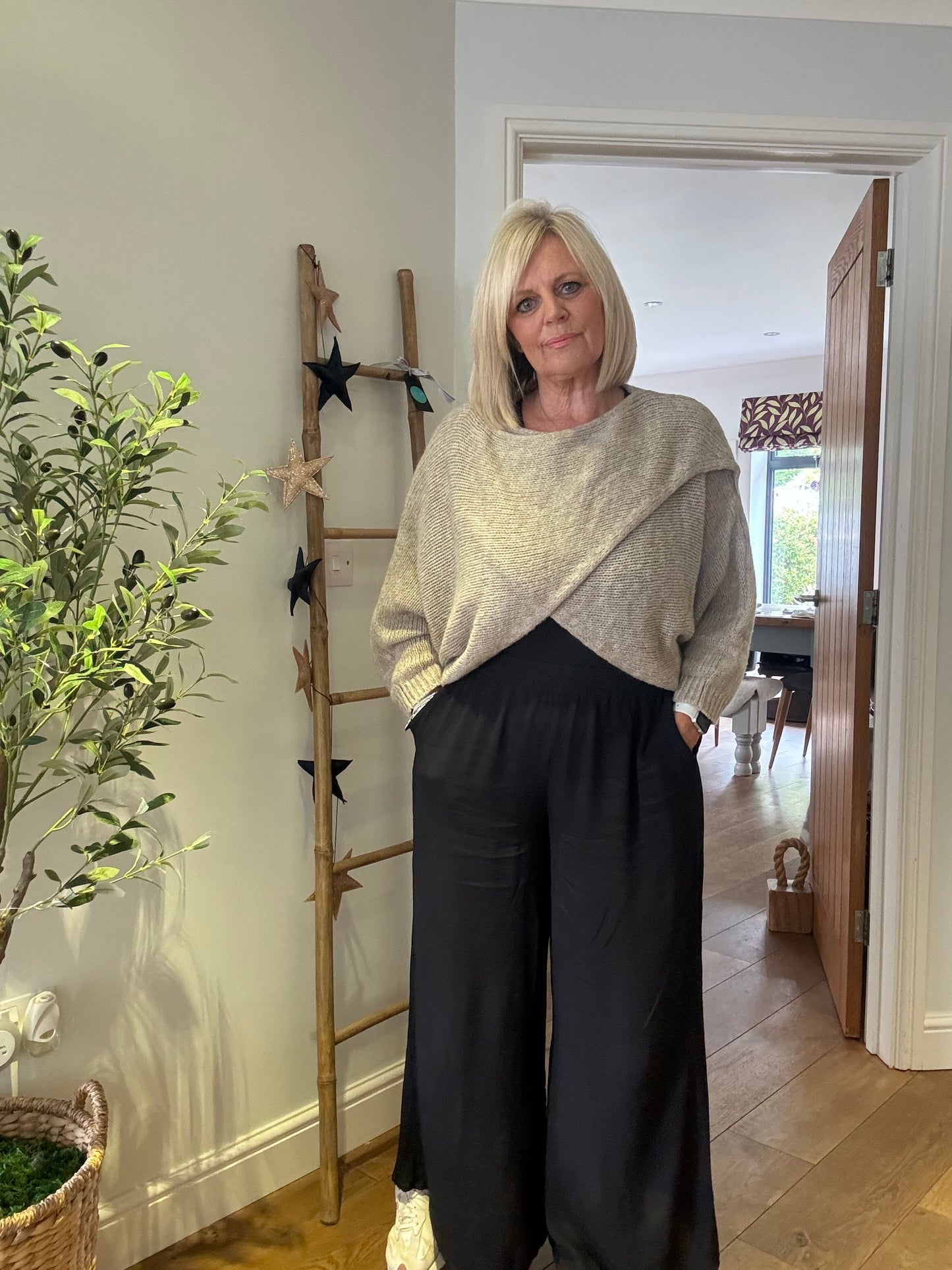 Wide leg Trousers